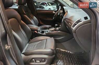 Внедорожник / Кроссовер Audi Q5 2016 в 