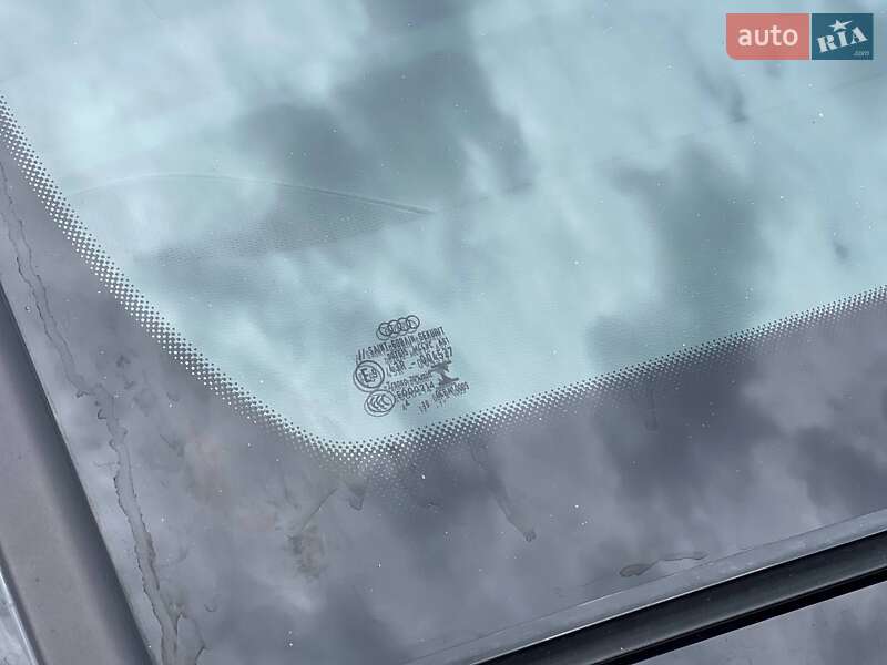 Внедорожник / Кроссовер Audi Q5 2019 в Киеве