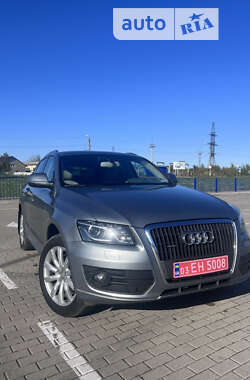 Позашляховик / Кросовер Audi Q5 2011 в Нововолинську