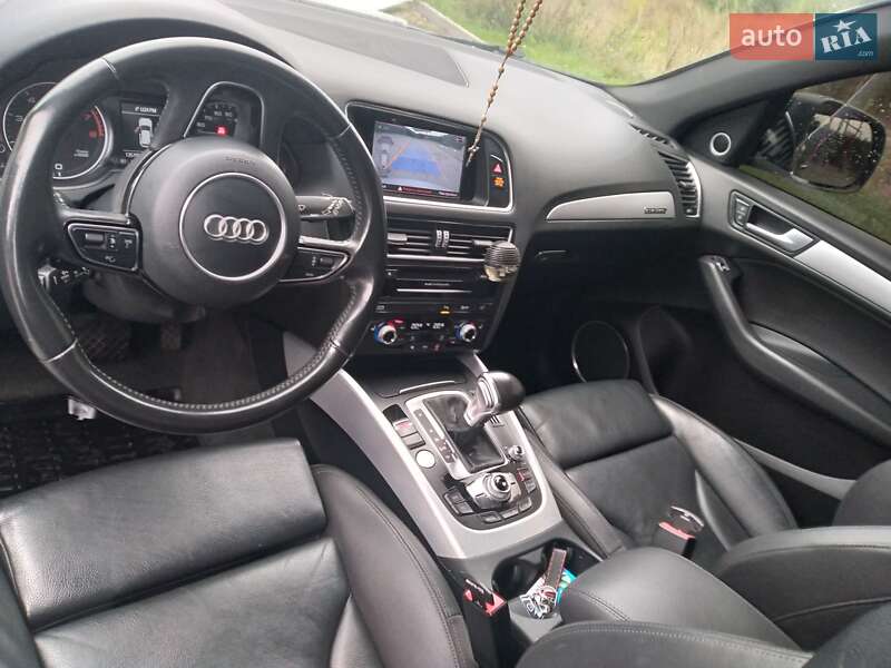 Внедорожник / Кроссовер Audi Q5 2015 в Львове