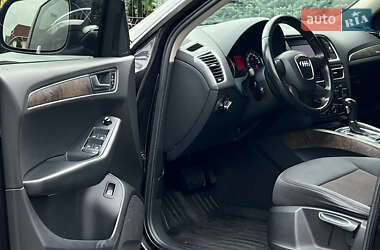 Внедорожник / Кроссовер Audi Q5 2010 в 