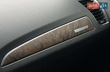 Внедорожник / Кроссовер Audi Q5 2010 в 