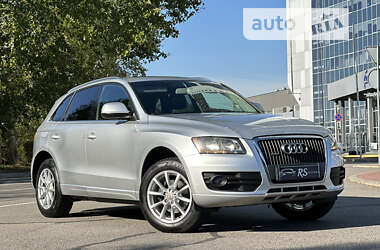 Внедорожник / Кроссовер Audi Q5 2010 в Киеве