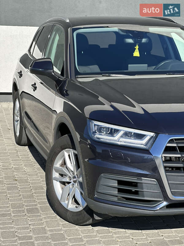 Внедорожник / Кроссовер Audi Q5 2018 в Тернополе