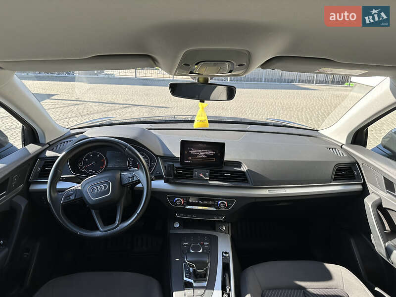 Внедорожник / Кроссовер Audi Q5 2018 в Тернополе