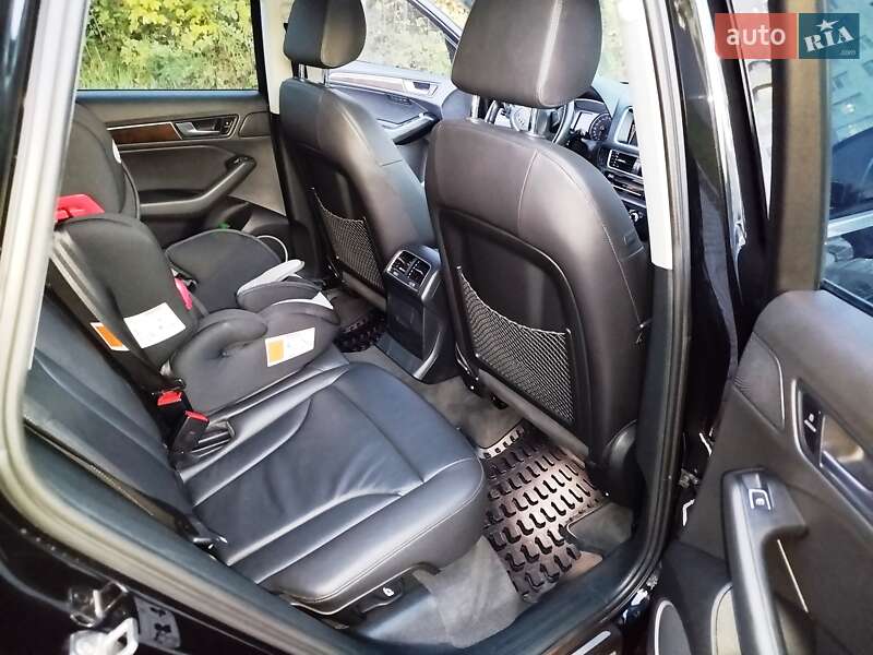 Внедорожник / Кроссовер Audi Q5 2015 в Львове