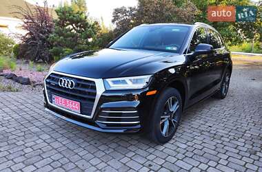 Внедорожник / Кроссовер Audi Q5 2020 в Нововолынске