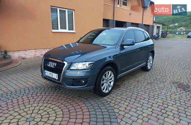 Внедорожник / Кроссовер Audi Q5 2009 в Тячеве