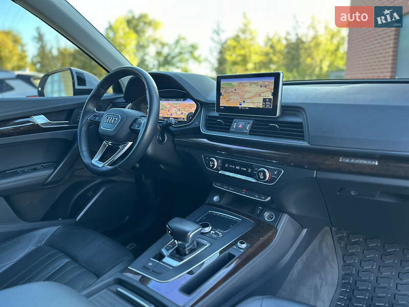 Внедорожник / Кроссовер Audi Q5 2018 в Львове