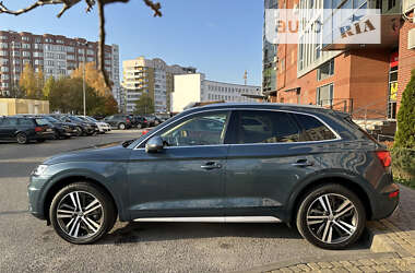 Позашляховик / Кросовер Audi Q5 2017 в Львові