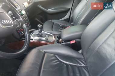 Внедорожник / Кроссовер Audi Q5 2011 в 