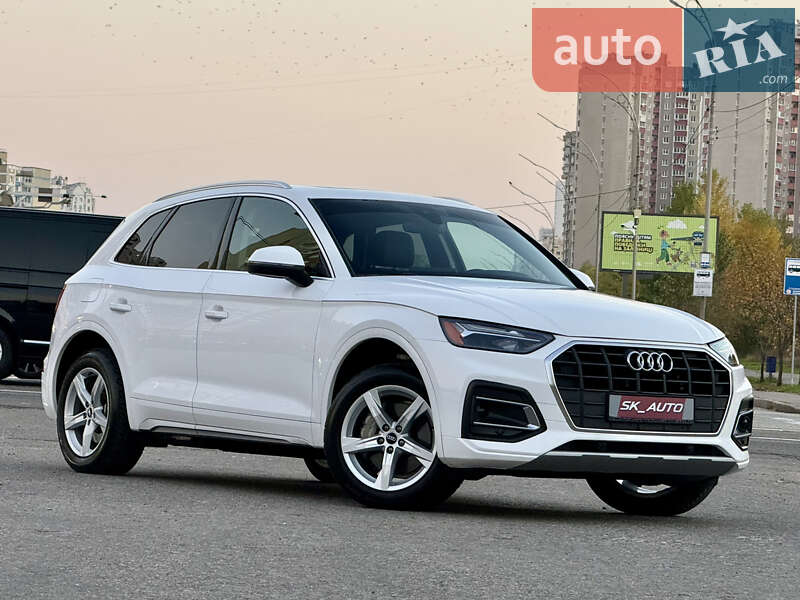 Внедорожник / Кроссовер Audi Q5 2021 в Киеве
