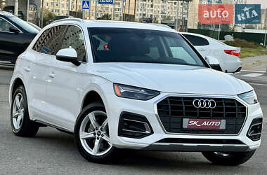 Внедорожник / Кроссовер Audi Q5 2021 в Киеве