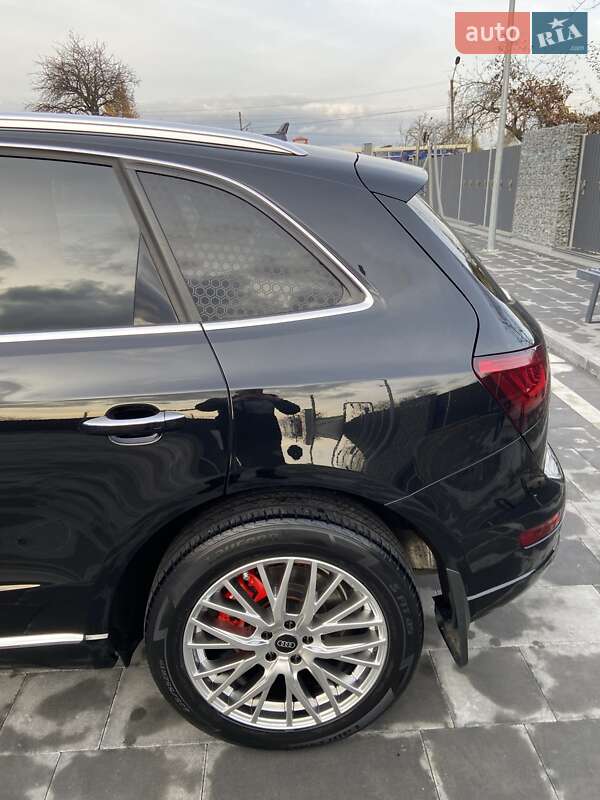 Позашляховик / Кросовер Audi Q5 2014 в Ужгороді