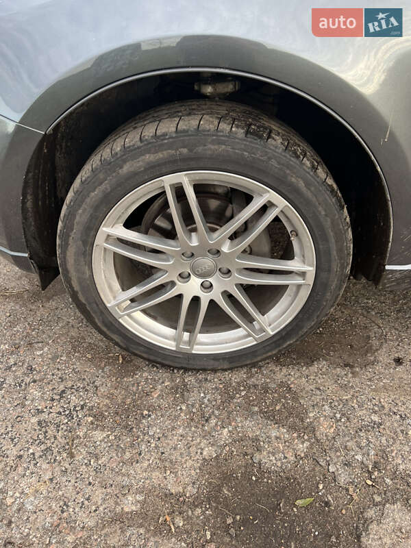 Позашляховик / Кросовер Audi Q5 2011 в Варві