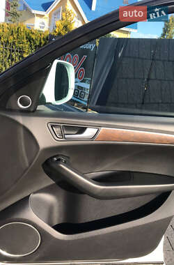 Внедорожник / Кроссовер Audi Q5 2011 в Львове