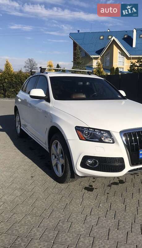 Позашляховик / Кросовер Audi Q5 2011 в Львові