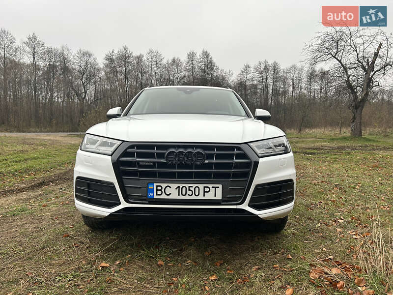 Внедорожник / Кроссовер Audi Q5 2017 в Долине