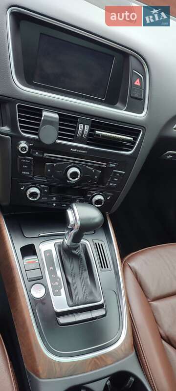 Внедорожник / Кроссовер Audi Q5 2012 в Березному