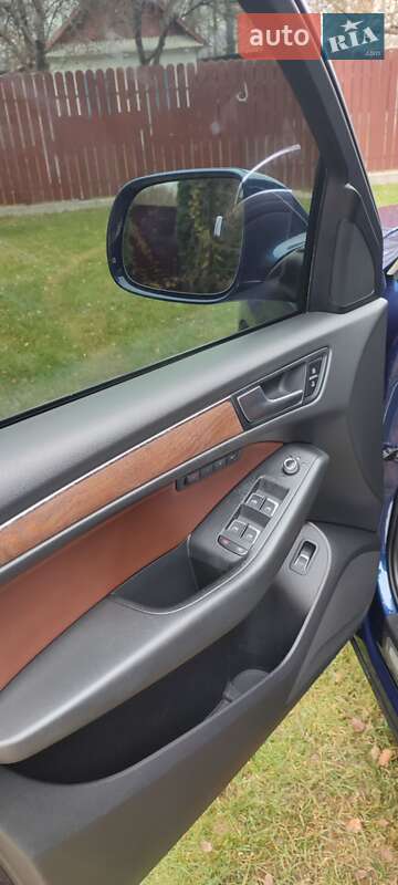 Внедорожник / Кроссовер Audi Q5 2012 в Березному