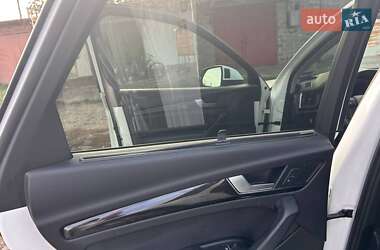 Внедорожник / Кроссовер Audi Q5 2018 в 
