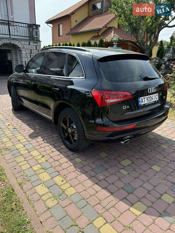 Позашляховик / Кросовер Audi Q5 2012 в Калуші