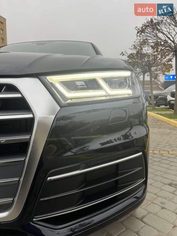 Внедорожник / Кроссовер Audi Q5 2018 в Львове