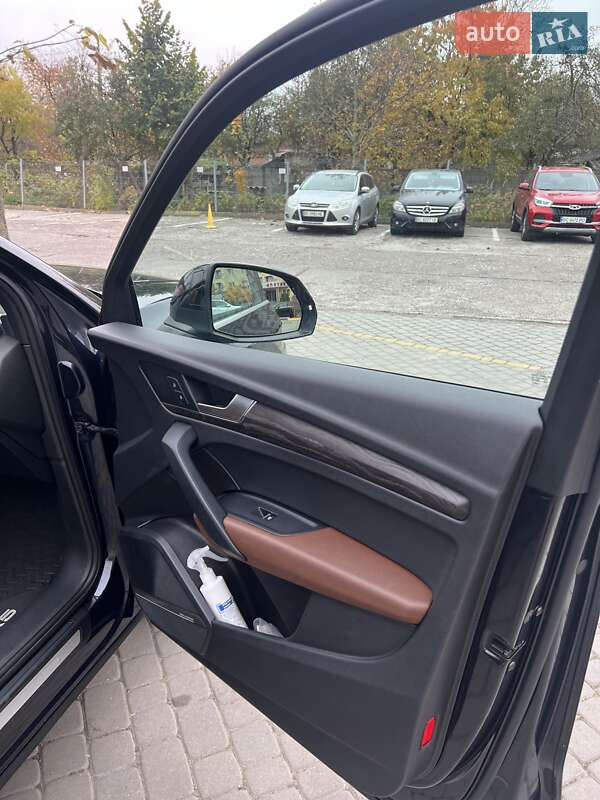 Внедорожник / Кроссовер Audi Q5 2018 в Львове