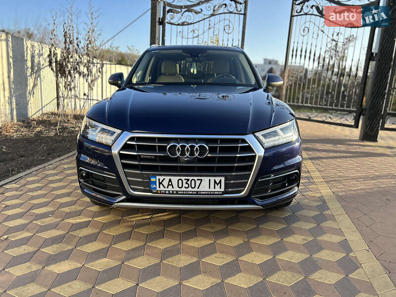 Внедорожник / Кроссовер Audi Q5 2019 в Киеве