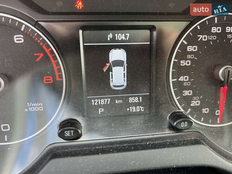 Позашляховик / Кросовер Audi Q5 2015 в Львові