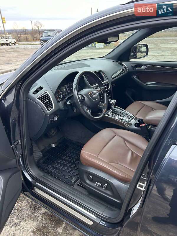 Внедорожник / Кроссовер Audi Q5 2013 в Покровском