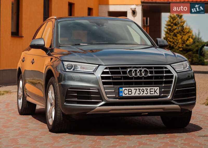 Внедорожник / Кроссовер Audi Q5 2017 в Пирятине