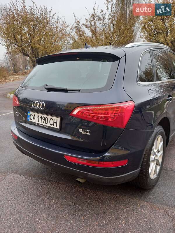 Позашляховик / Кросовер Audi Q5 2011 в Черкасах