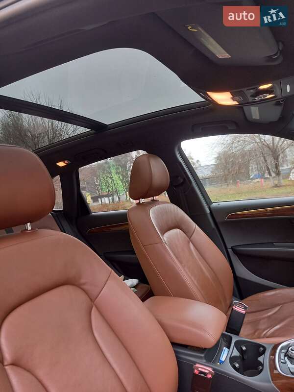 Позашляховик / Кросовер Audi Q5 2011 в Черкасах