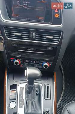 Внедорожник / Кроссовер Audi Q5 2015 в Днепре