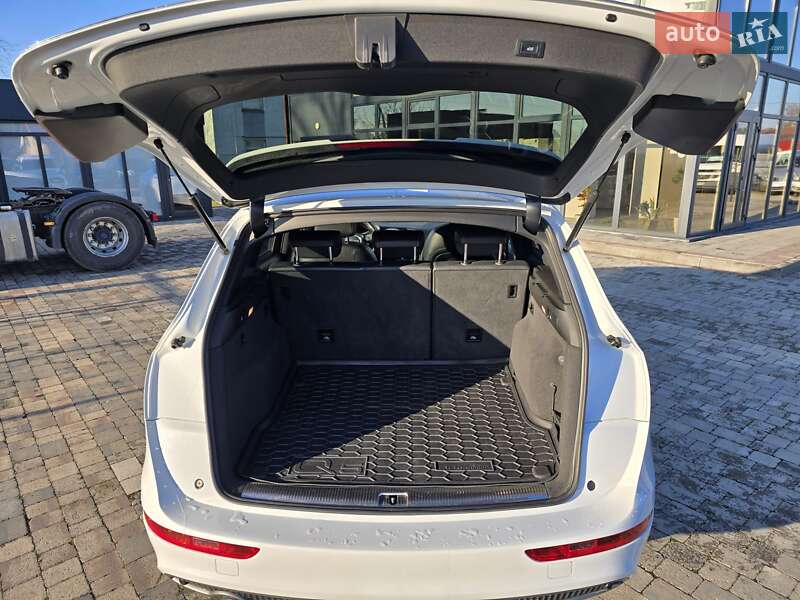 Позашляховик / Кросовер Audi Q5 2015 в Снятині фото 15 Позашляховик / Кросовер Audi Q5 2015 в Снятині