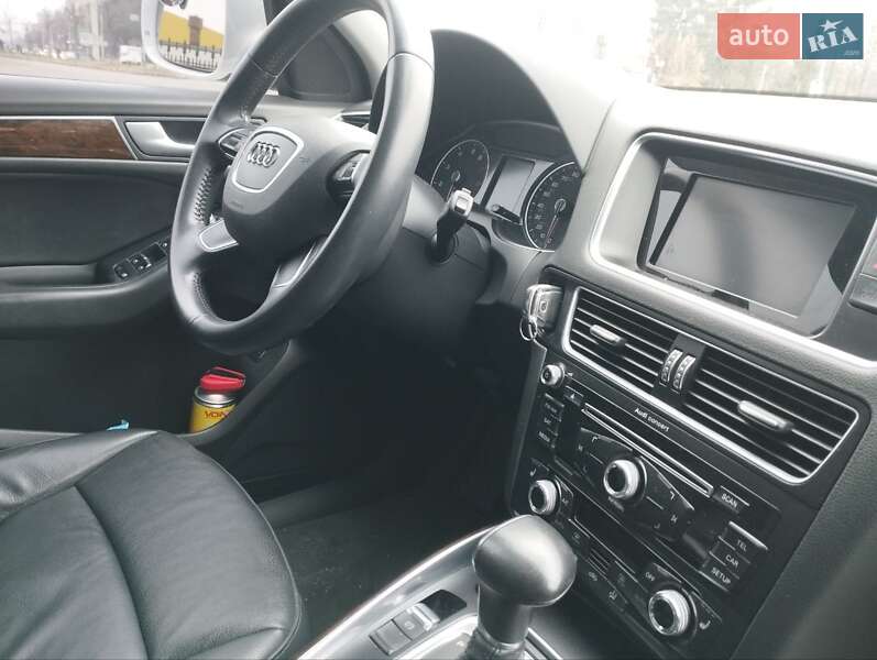 Внедорожник / Кроссовер Audi Q5 2015 в Виннице