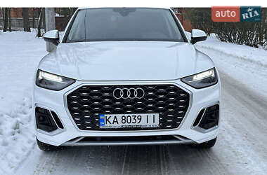 Позашляховик / Кросовер Audi Q5 2022 в Києві