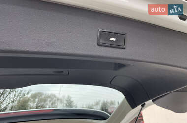 Внедорожник / Кроссовер Audi Q5 2012 в 