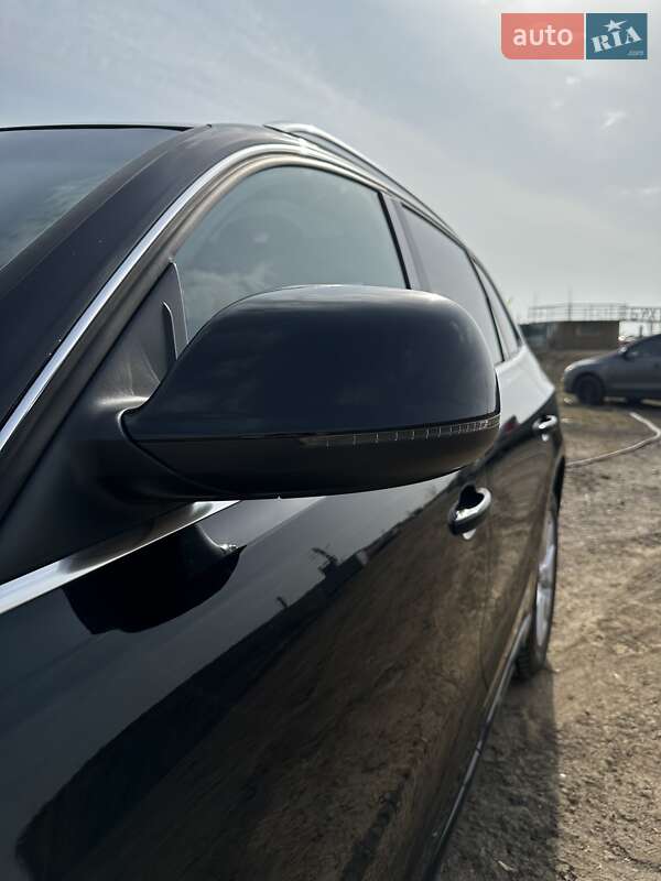 Внедорожник / Кроссовер Audi Q5 2010 в Одессе