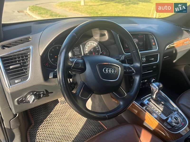 Позашляховик / Кросовер Audi Q5 2014 в Києві