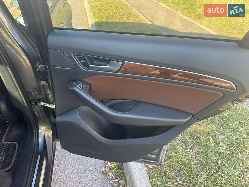 Позашляховик / Кросовер Audi Q5 2014 в Києві