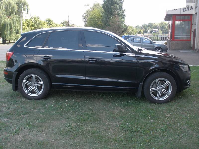 Позашляховик / Кросовер Audi Q5 2009 в Києві