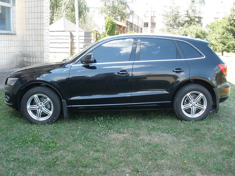 Позашляховик / Кросовер Audi Q5 2009 в Києві