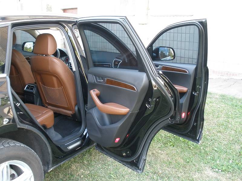 Позашляховик / Кросовер Audi Q5 2009 в Києві