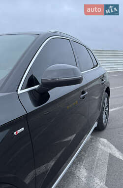 Внедорожник / Кроссовер Audi Q5 2023 в 