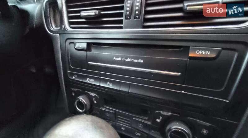 Внедорожник / Кроссовер Audi Q5 2011 в Чернигове