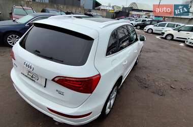 Позашляховик / Кросовер Audi Q5 2011 в 