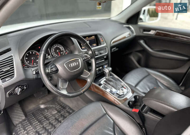 Внедорожник / Кроссовер Audi Q5 2015 в Львове