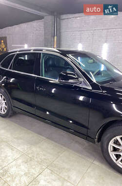 Внедорожник / Кроссовер Audi Q5 2012 в Львове